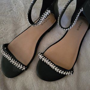 Black flats